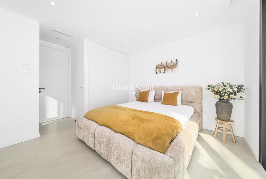 Wiederverkauf - VILLA -
BENISSA - Costa Blanca
