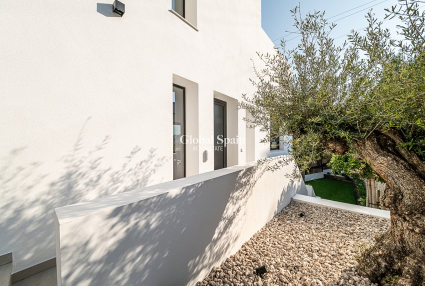 Wiederverkauf - VILLA -
BENISSA - Costa Blanca