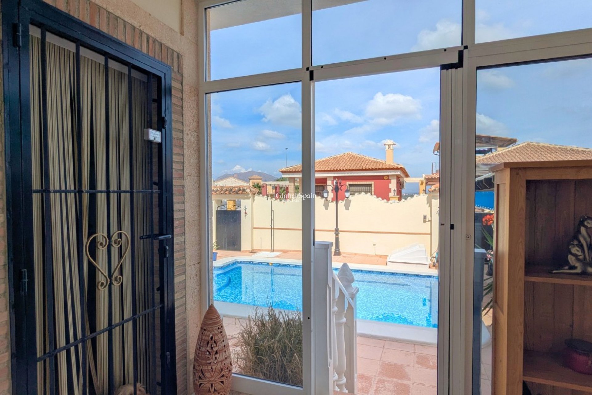 Wiederverkauf - VILLA -
BIGASTRO - Inland