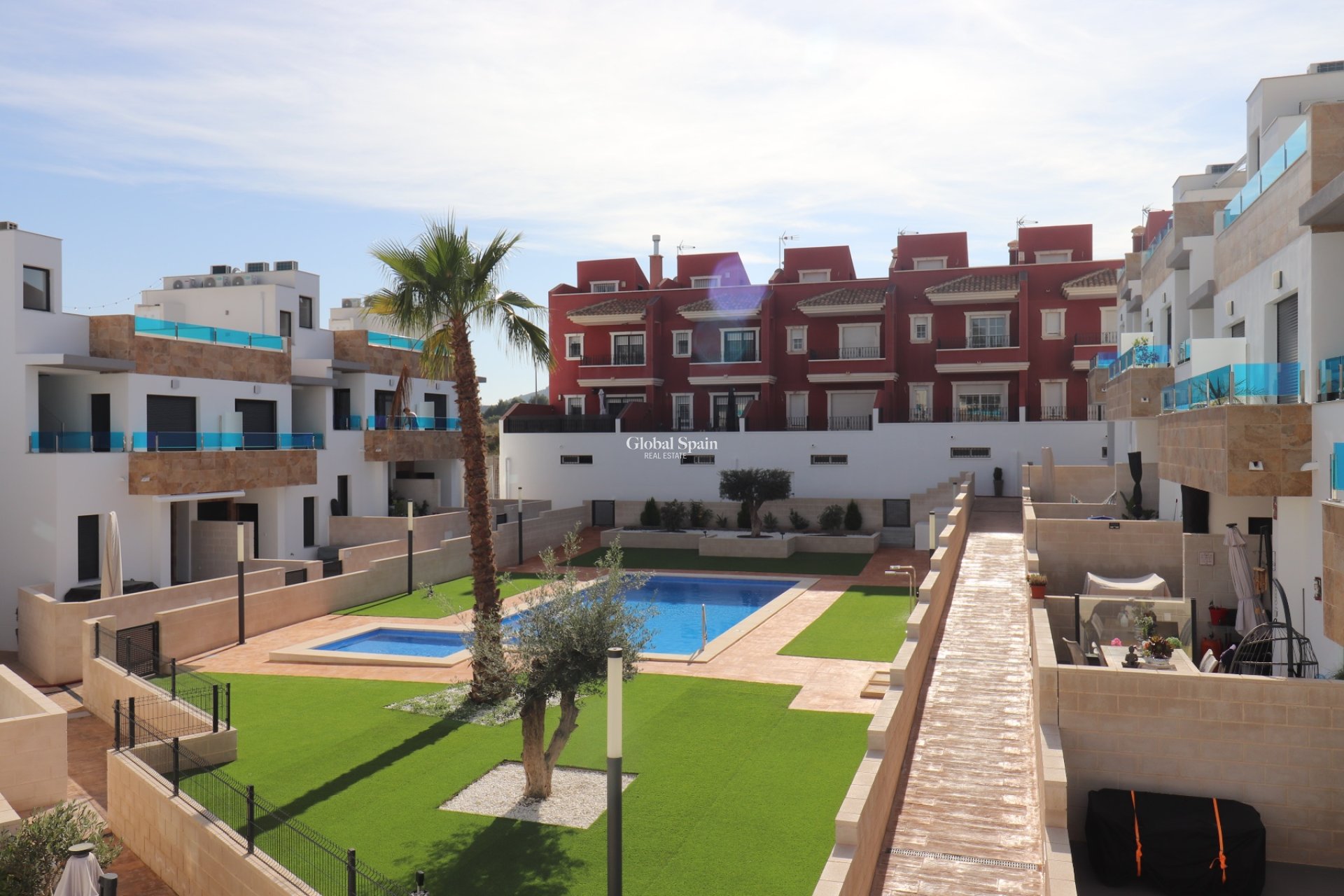 Wiederverkauf - Villa -
BIGASTRO