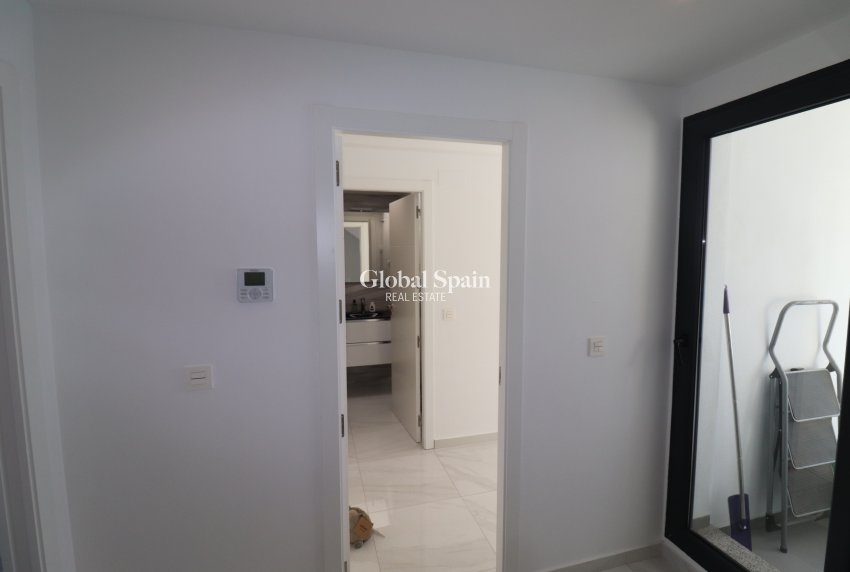 Wiederverkauf - Villa -
BIGASTRO