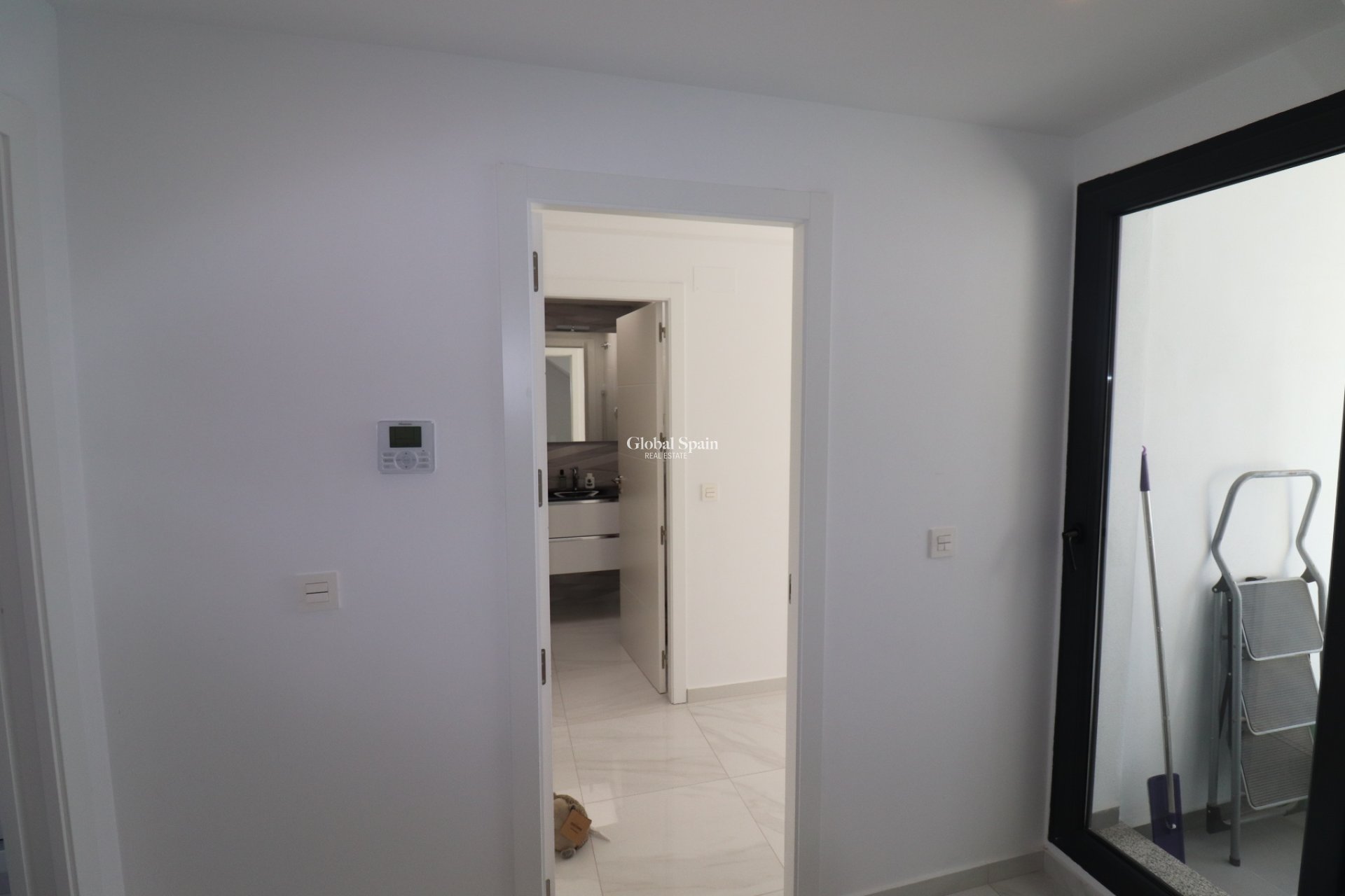 Wiederverkauf - Villa -
BIGASTRO