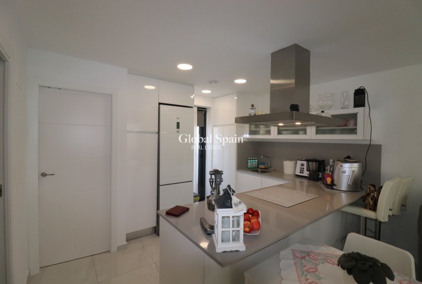 Wiederverkauf - Villa -
BIGASTRO