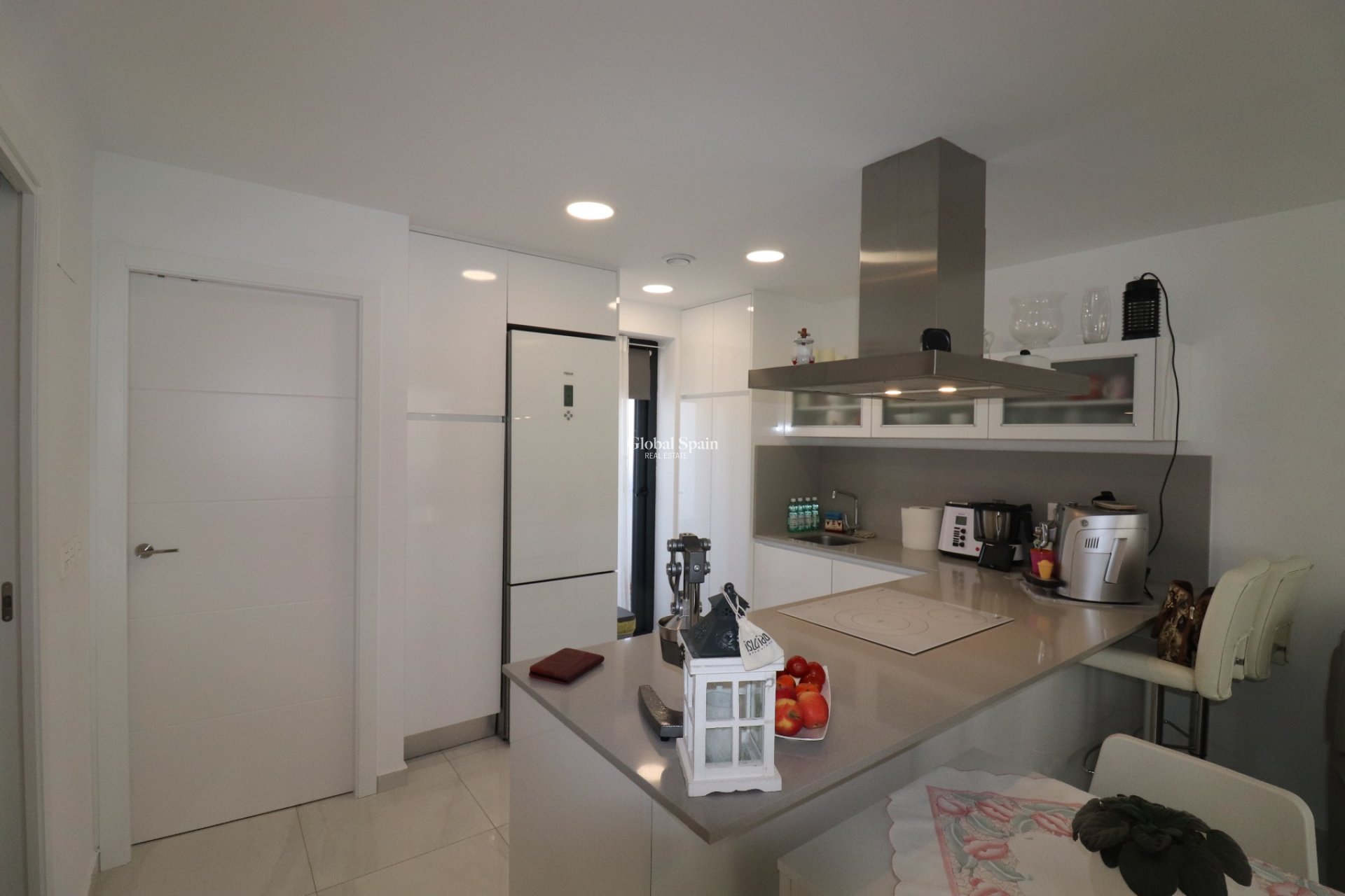 Wiederverkauf - Villa -
BIGASTRO