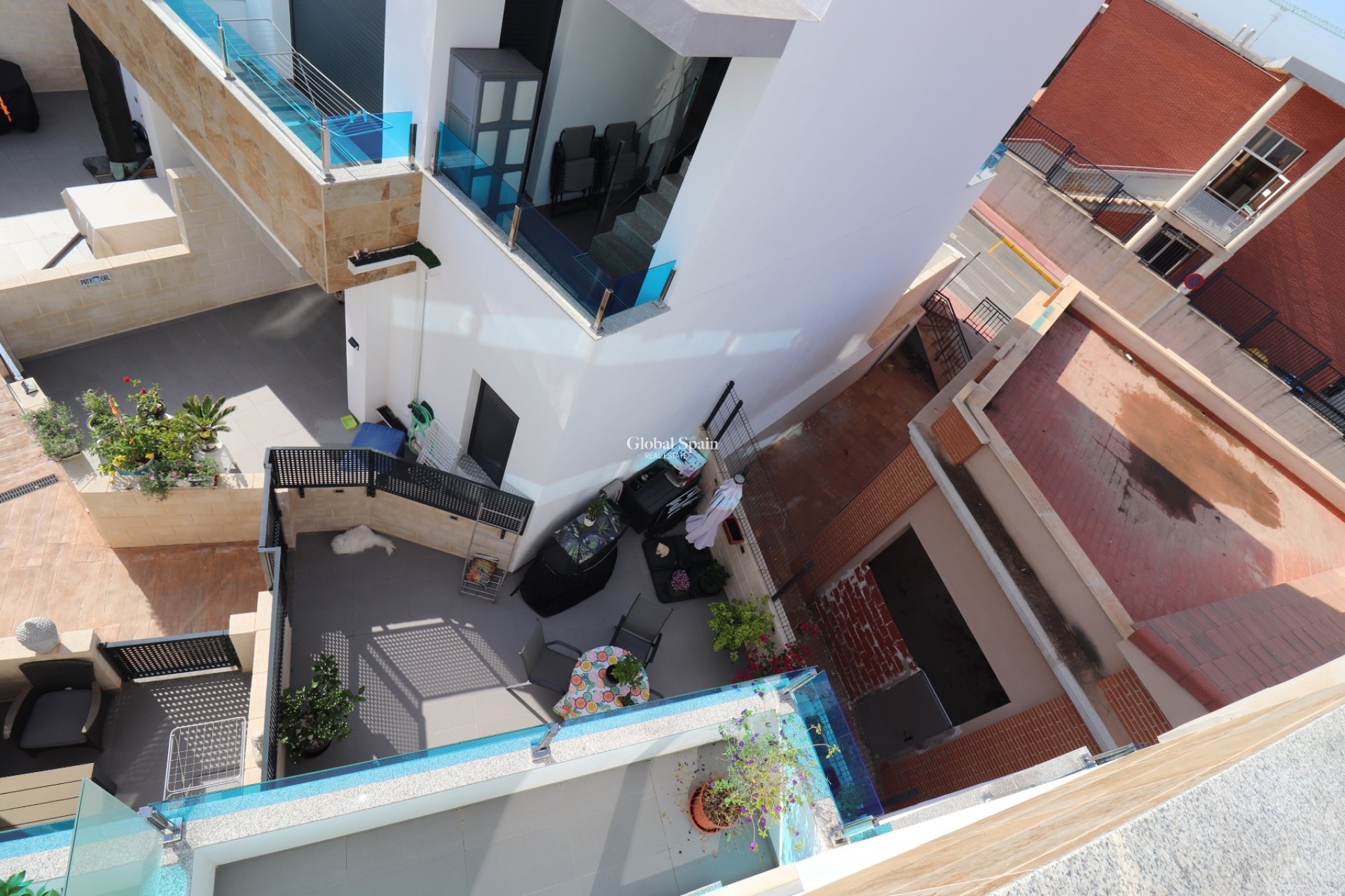 Wiederverkauf - Villa -
BIGASTRO