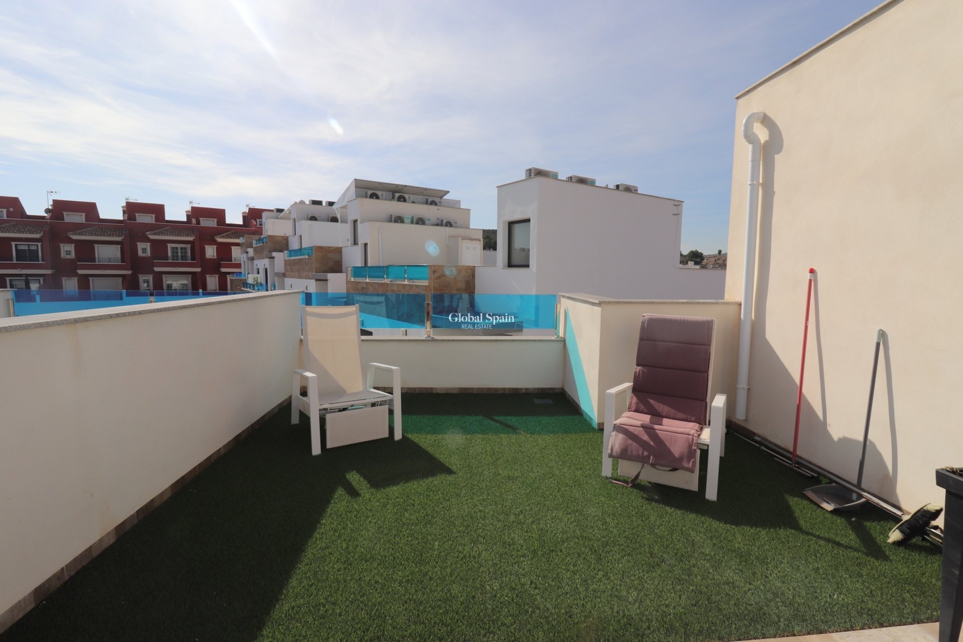 Wiederverkauf - Villa -
BIGASTRO