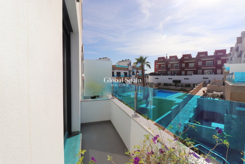 Wiederverkauf - Villa -
BIGASTRO