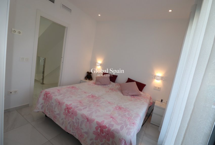 Wiederverkauf - Villa -
BIGASTRO