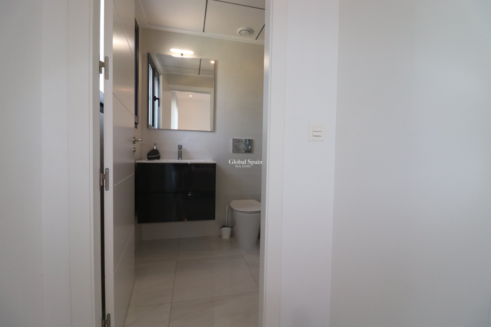 Wiederverkauf - Villa -
BIGASTRO