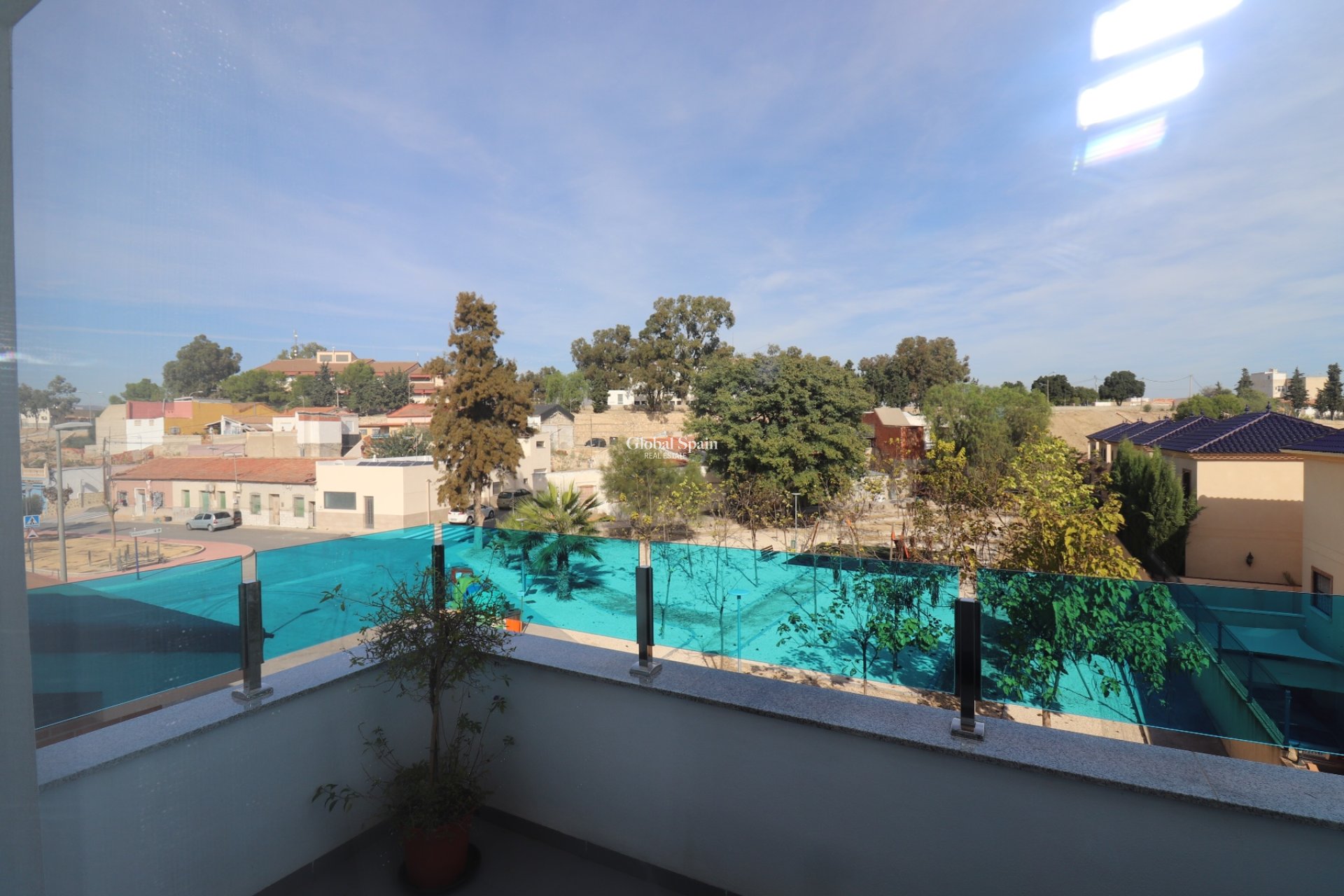 Wiederverkauf - Villa -
BIGASTRO