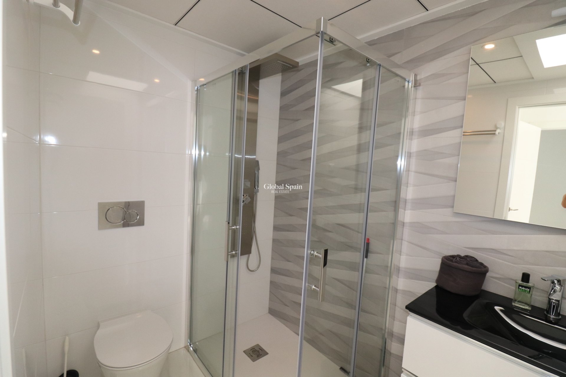 Wiederverkauf - Villa -
BIGASTRO