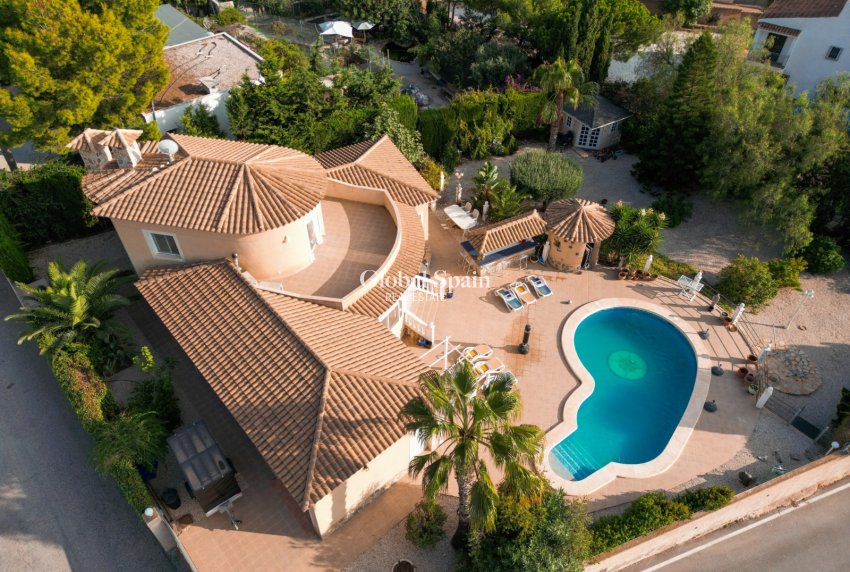 Wiederverkauf - VILLA -
BUSOT - Costa Blanca