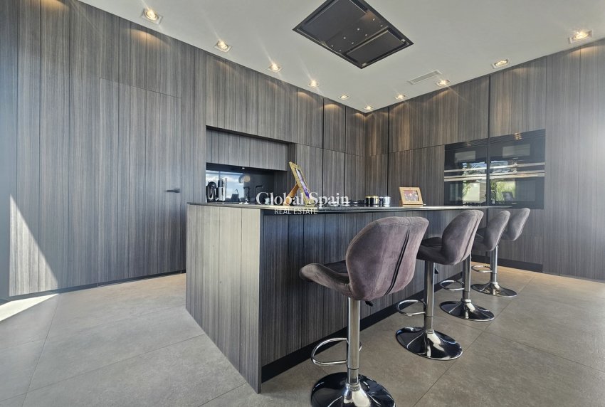 Wiederverkauf - VILLA -
CABO ROIG - Costa Blanca