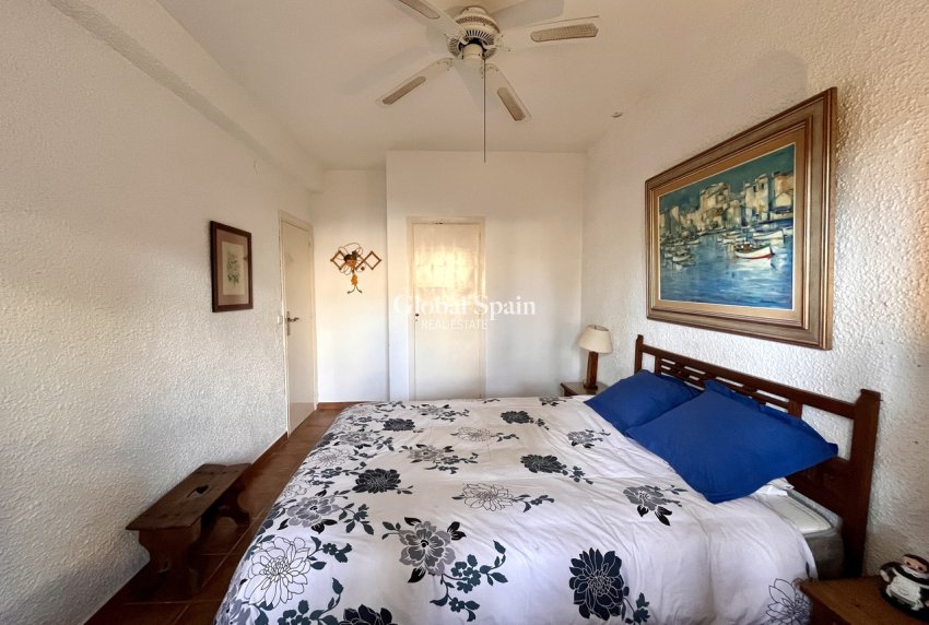 Wiederverkauf - VILLA -
CABO ROIG - Costa Blanca