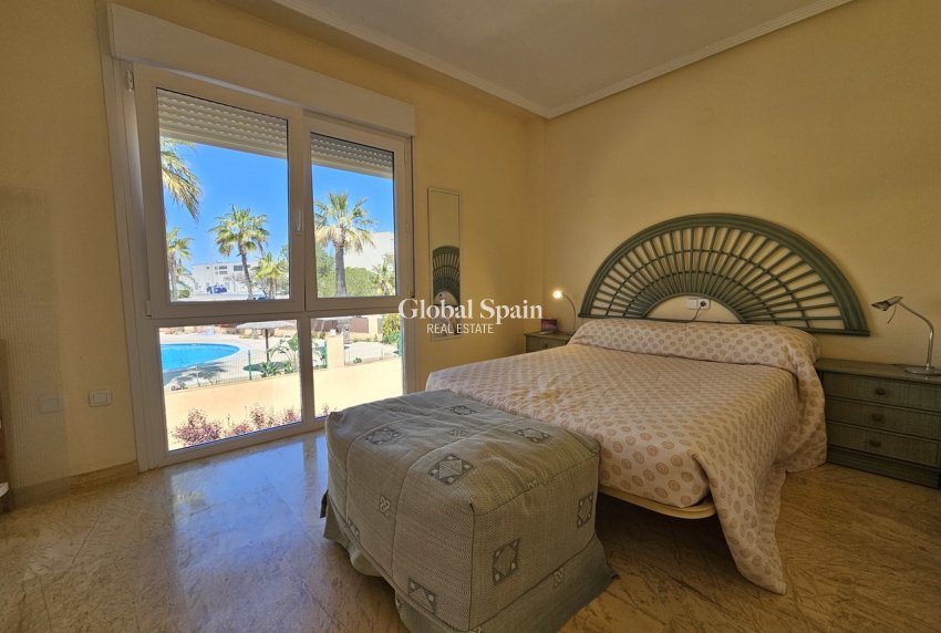 Wiederverkauf - VILLA -
CABO ROIG - Costa Blanca