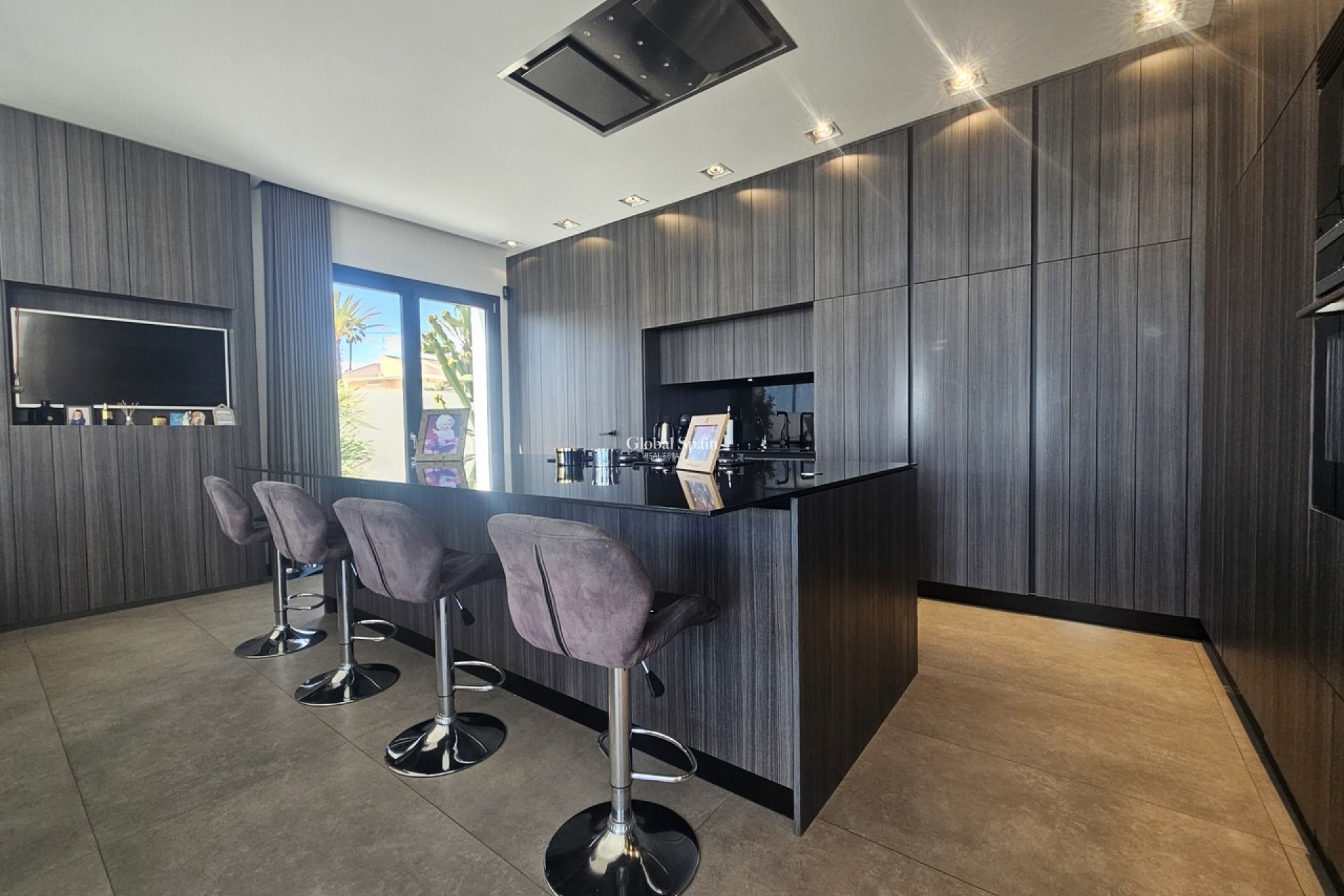 Wiederverkauf - VILLA -
CABO ROIG - Costa Blanca