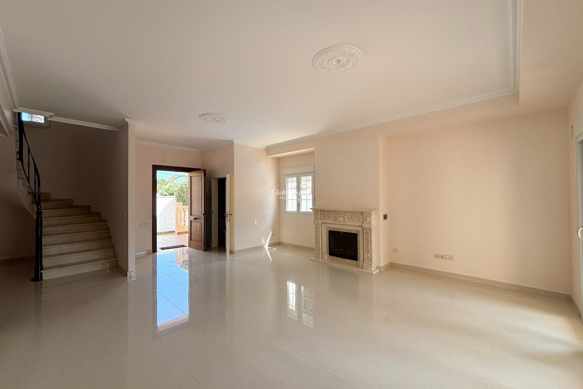 Wiederverkauf - VILLA -
CABO ROIG - Costa Blanca