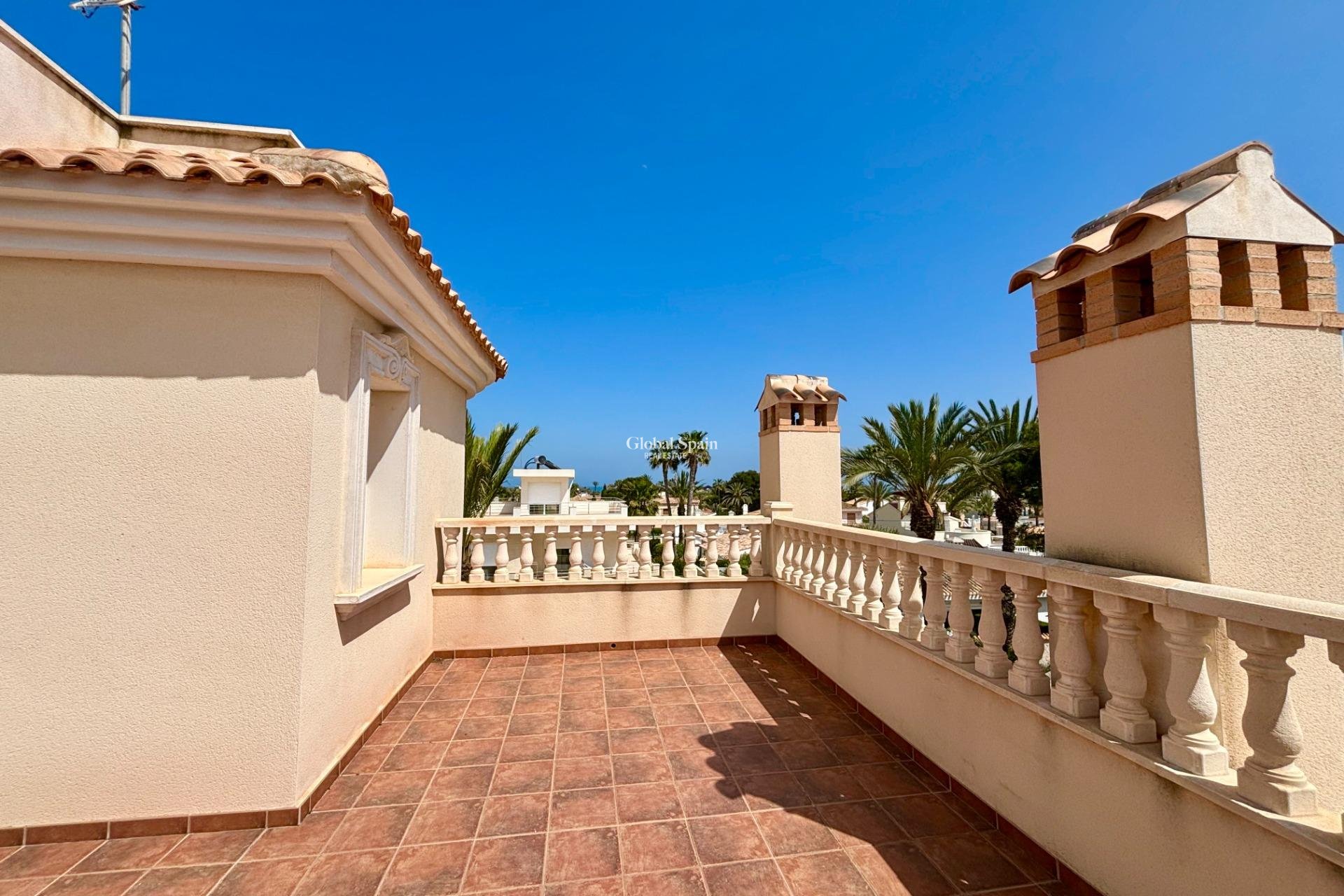 Wiederverkauf - VILLA -
CABO ROIG - Costa Blanca