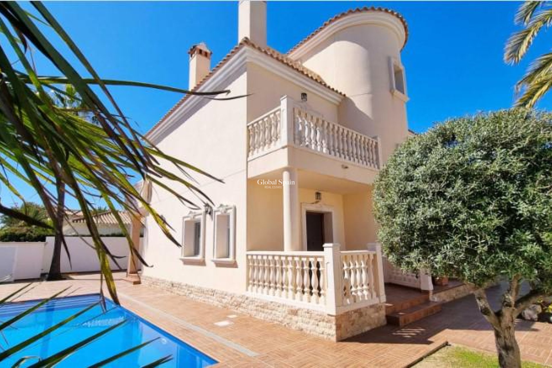 Wiederverkauf - VILLA -
CABO ROIG - Costa Blanca
