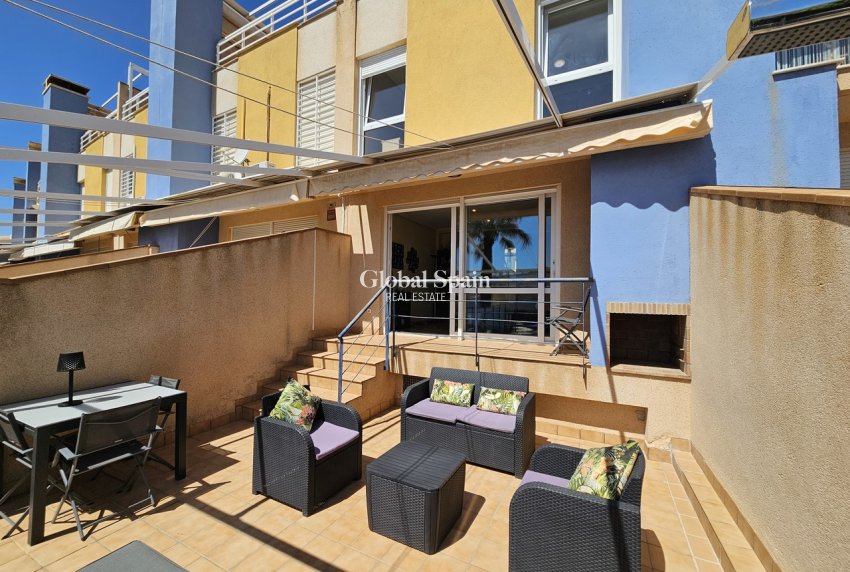 Wiederverkauf - VILLA -
CABO ROIG - Costa Blanca