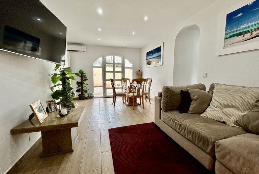 Wiederverkauf - VILLA -
CABO ROIG - Costa Blanca