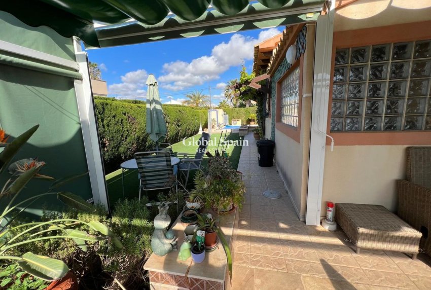 Wiederverkauf - VILLA -
CABO ROIG - Costa Blanca