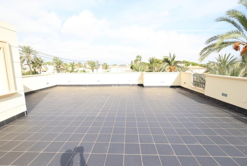 Wiederverkauf - VILLA -
CABO ROIG - Costa Blanca