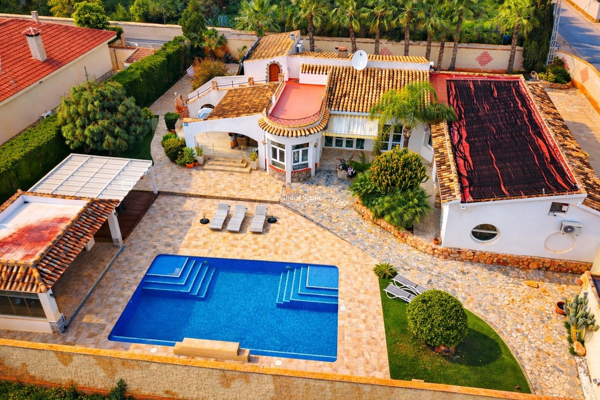 Wiederverkauf - VILLA -
CABO ROIG - Costa Blanca