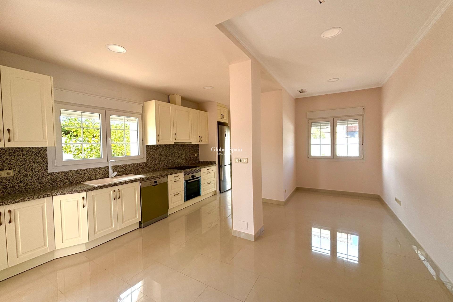 Wiederverkauf - VILLA -
CABO ROIG - Costa Blanca