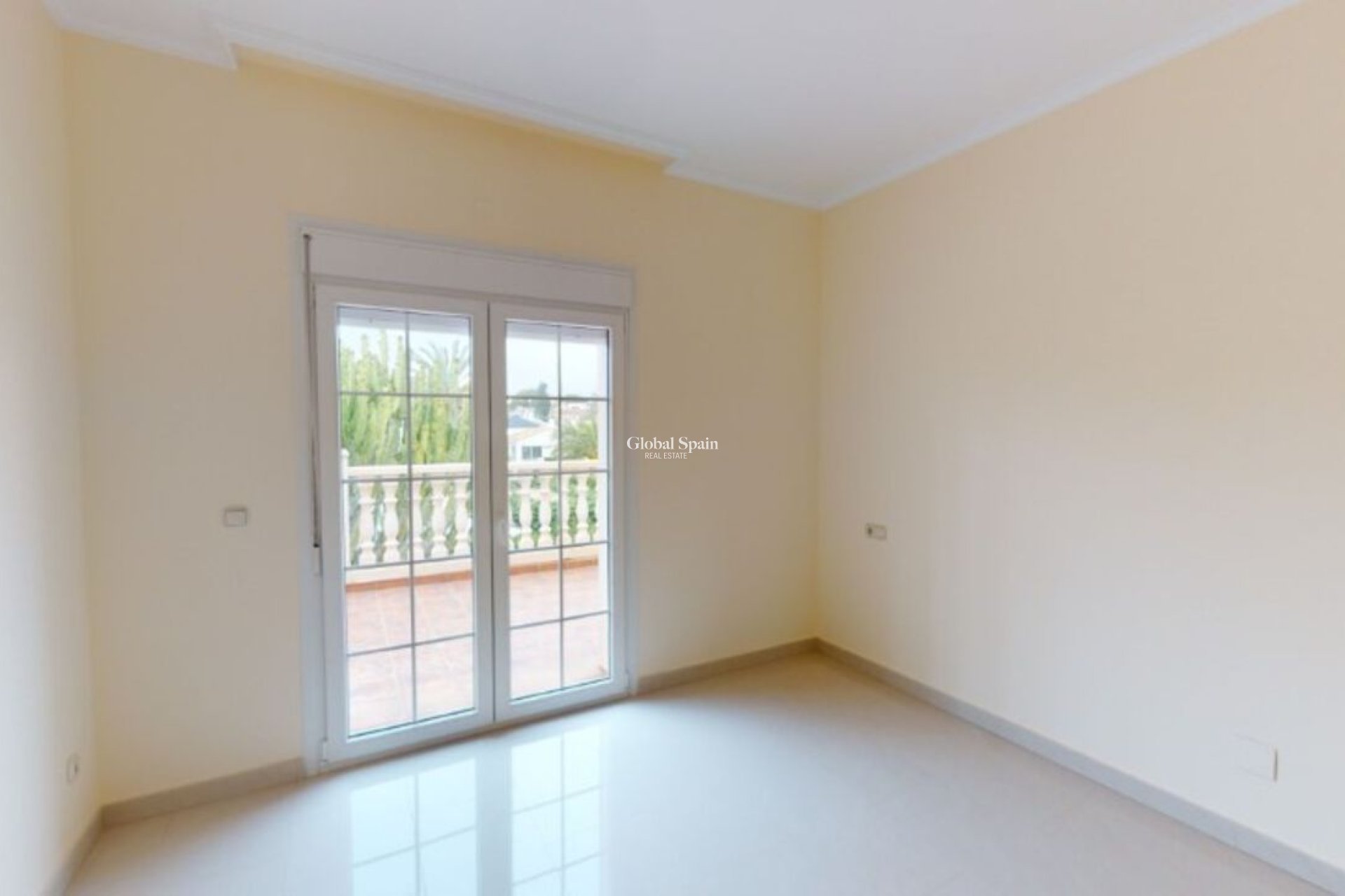 Wiederverkauf - VILLA -
CABO ROIG - Costa Blanca