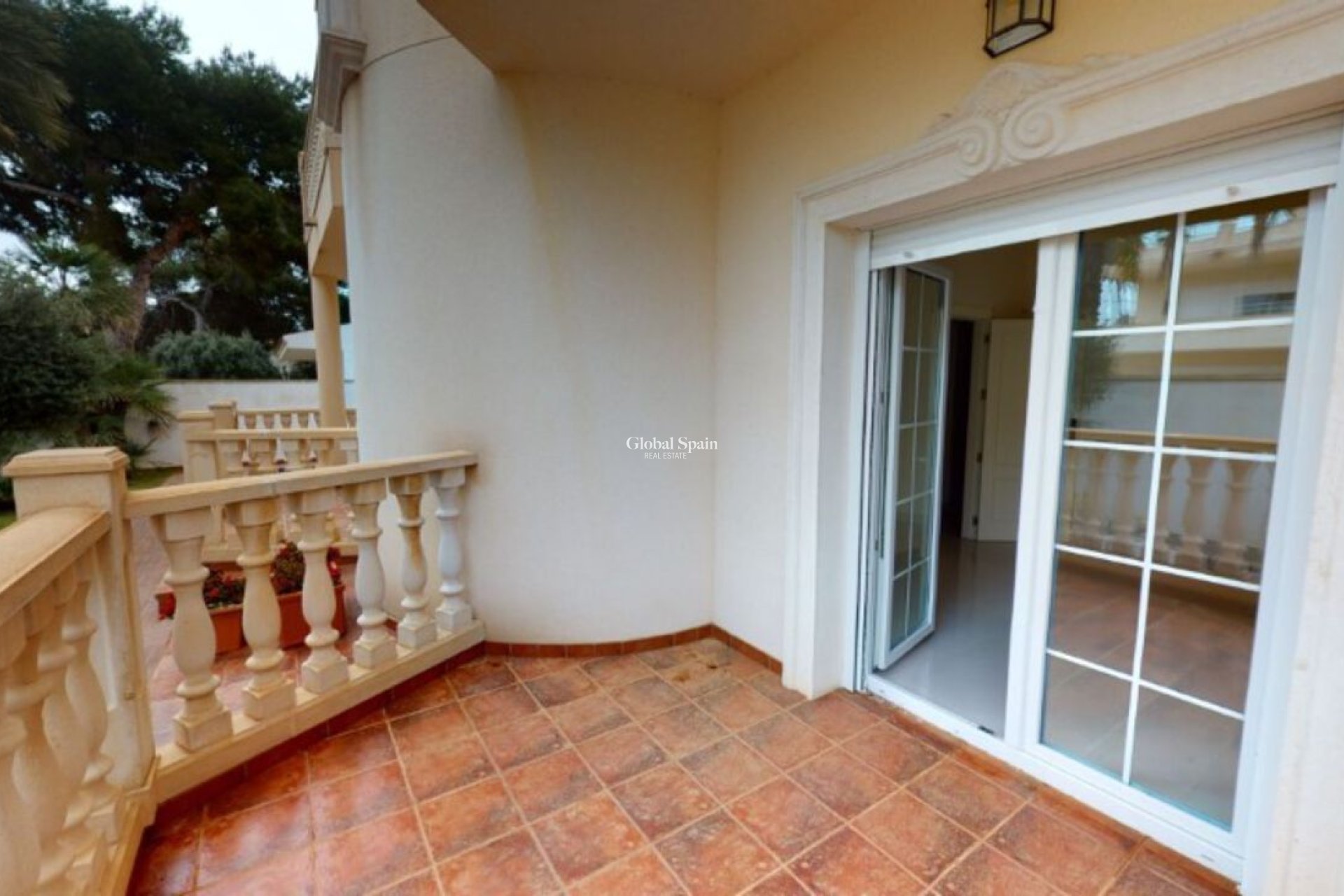 Wiederverkauf - VILLA -
CABO ROIG - Costa Blanca