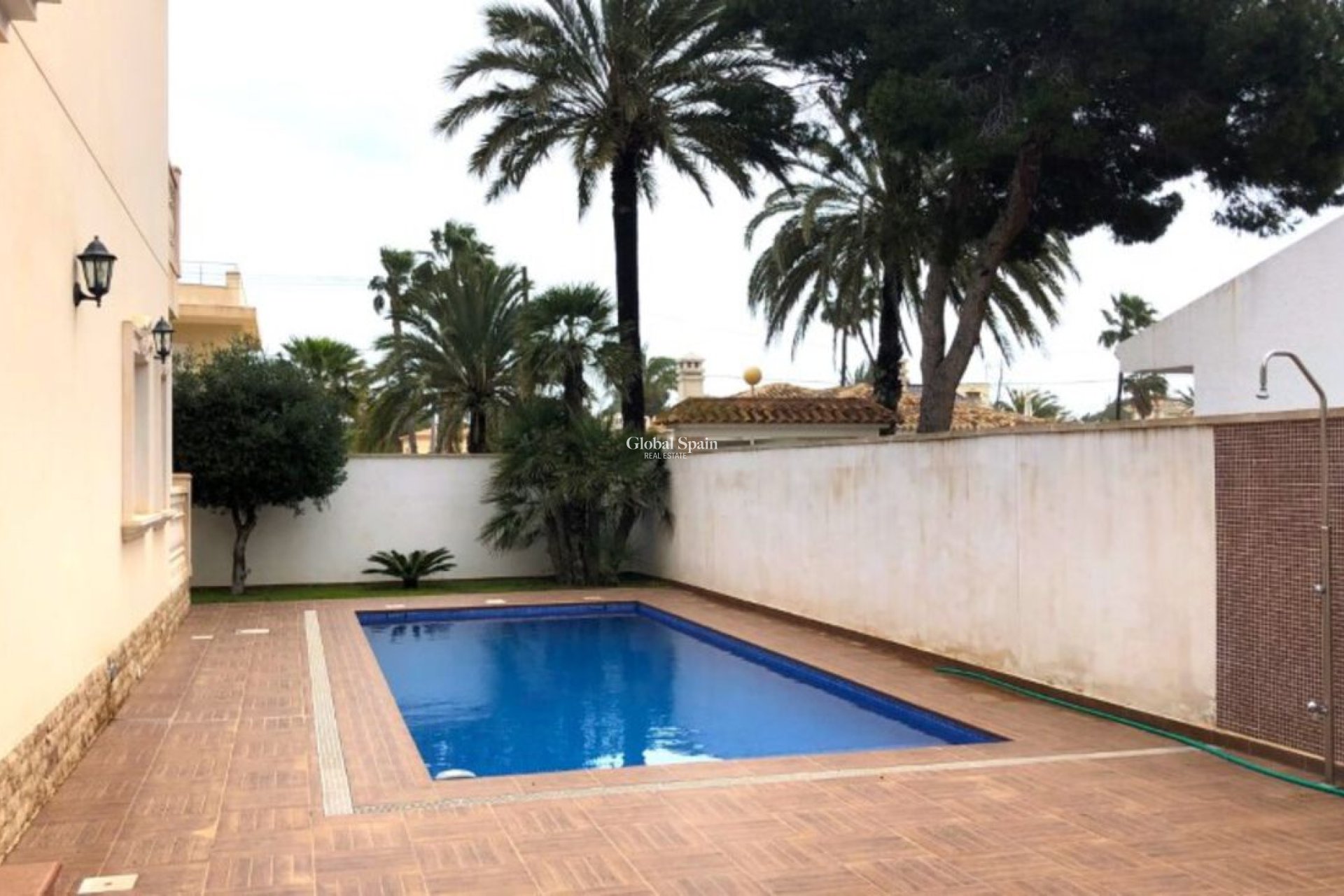 Wiederverkauf - VILLA -
CABO ROIG - Costa Blanca