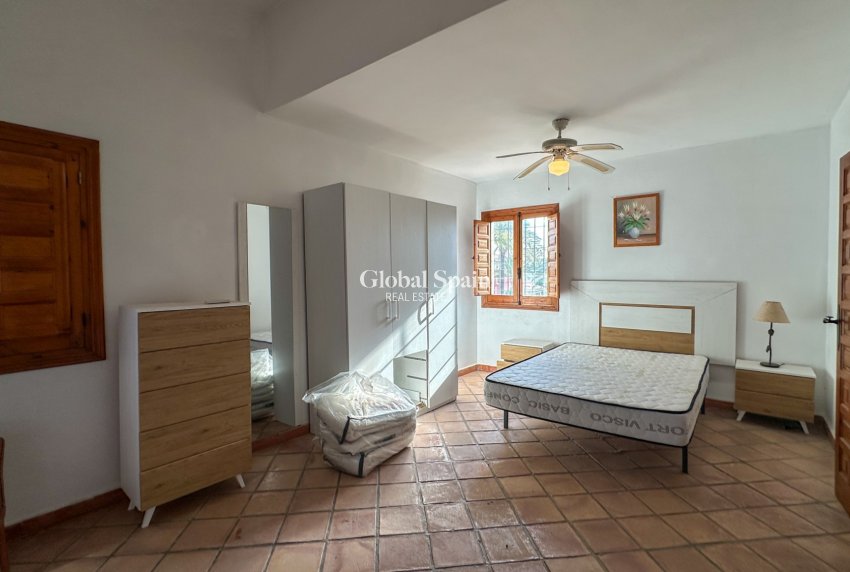 Wiederverkauf - VILLA -
CABO ROIG - Costa Blanca