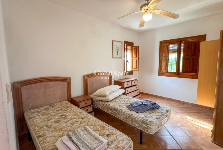 Wiederverkauf - VILLA -
CABO ROIG - Costa Blanca