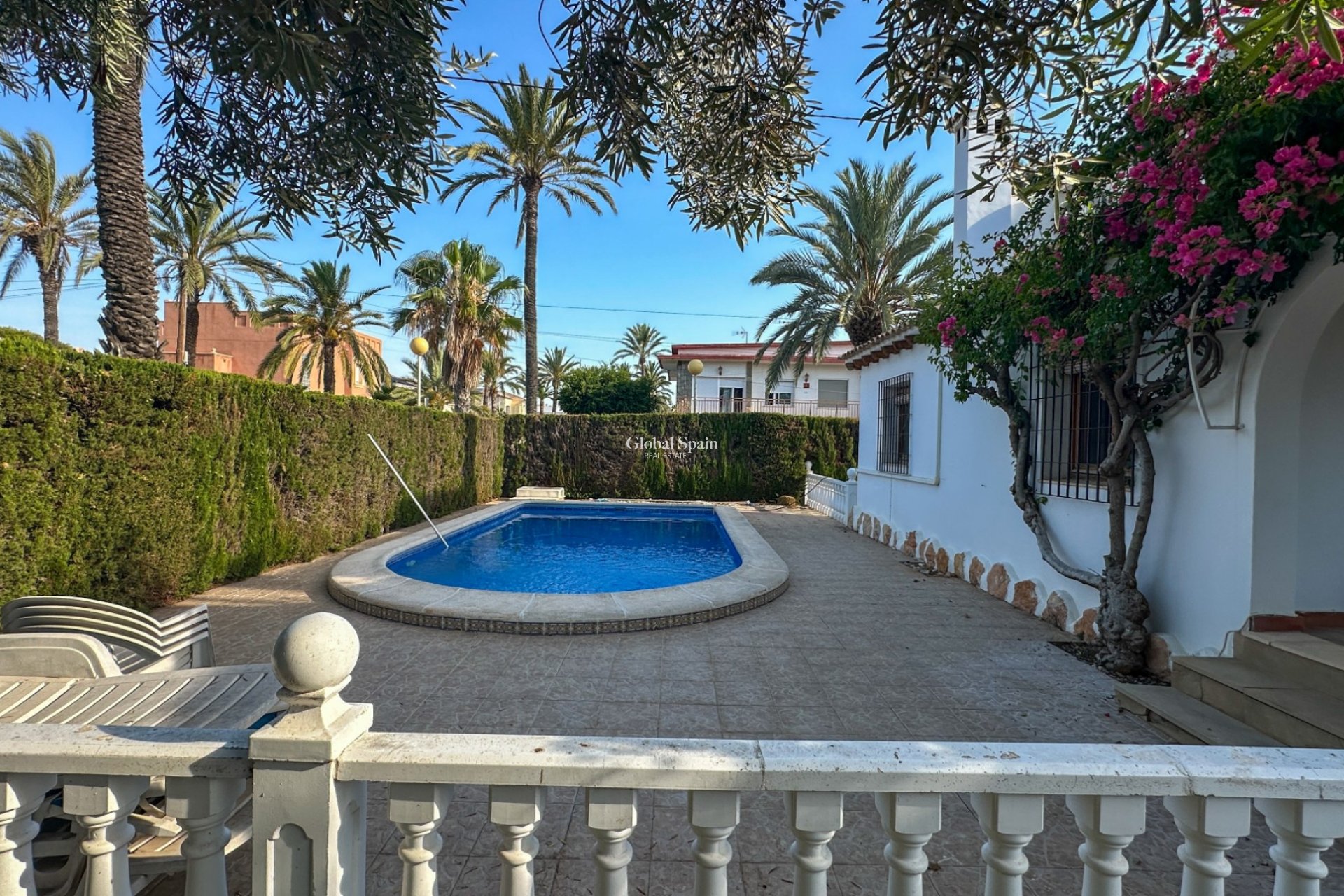 Wiederverkauf - VILLA -
CABO ROIG - Costa Blanca