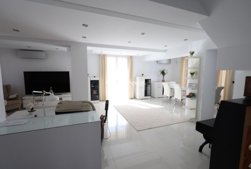 Wiederverkauf - VILLA -
CABO ROIG - Costa Blanca