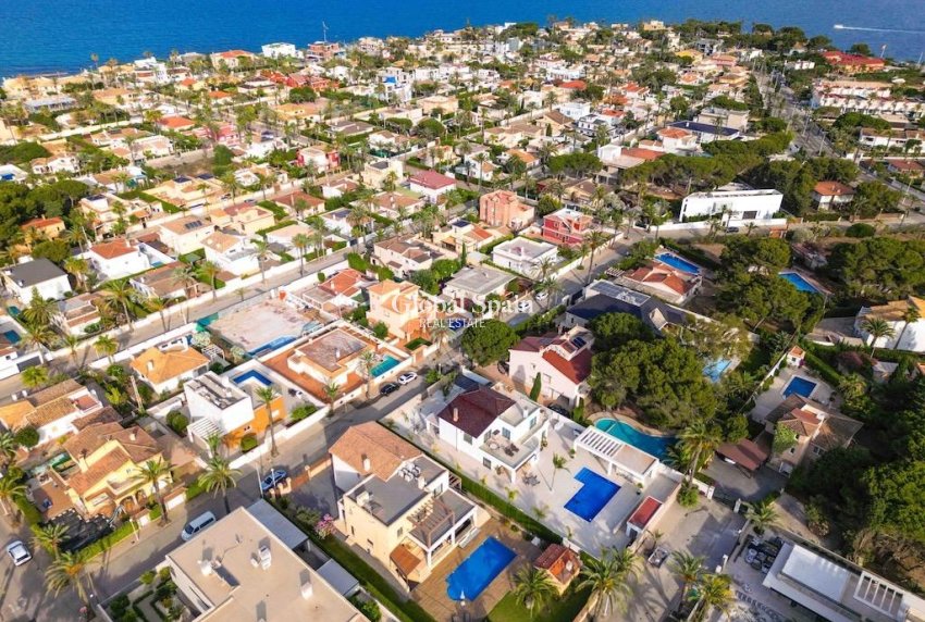 Wiederverkauf - Villa -
CABO ROIG - Costa blanca