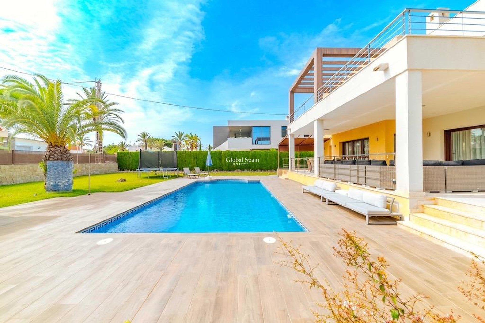 Wiederverkauf - Villa -
CABO ROIG - Costa blanca