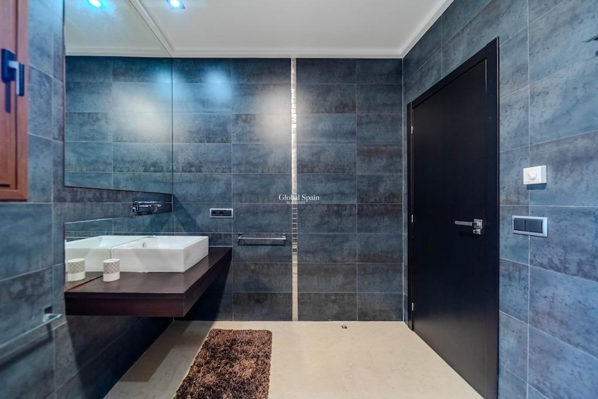 Wiederverkauf - Villa -
CABO ROIG - Costa blanca