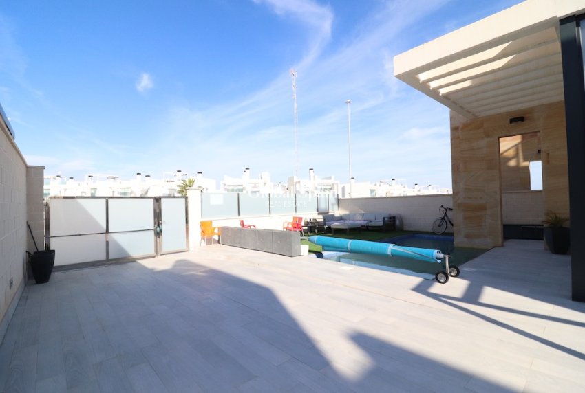 Wiederverkauf - Villa -
CABO ROIG - Lomas de Cabo Roig