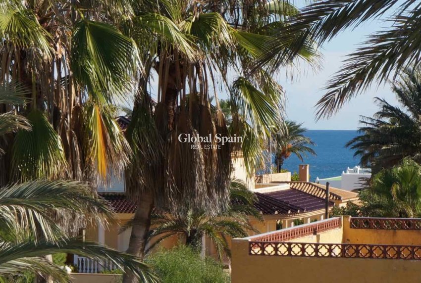 Wiederverkauf - Villa -
CABO ROIG