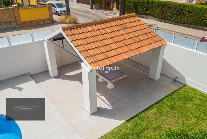 Wiederverkauf - VILLA -
CABO ROIG