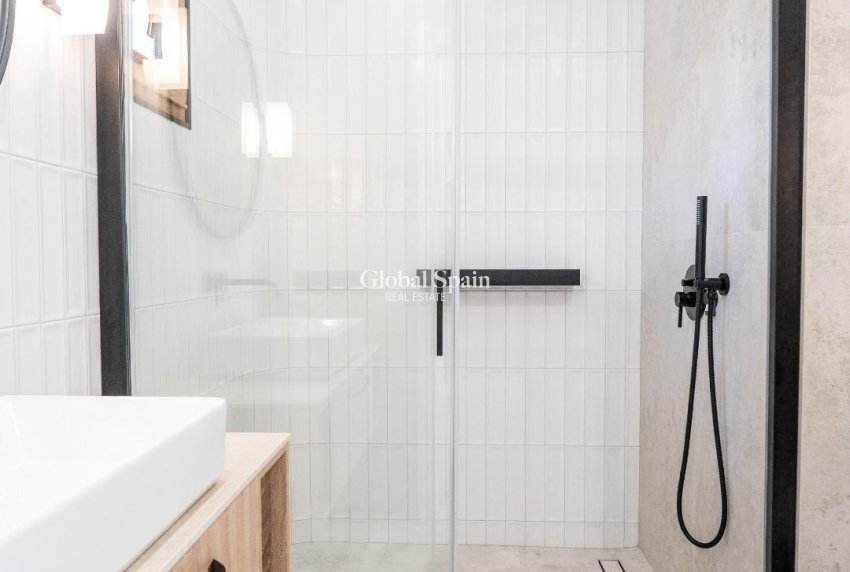 Wiederverkauf - VILLA -
CABO ROIG