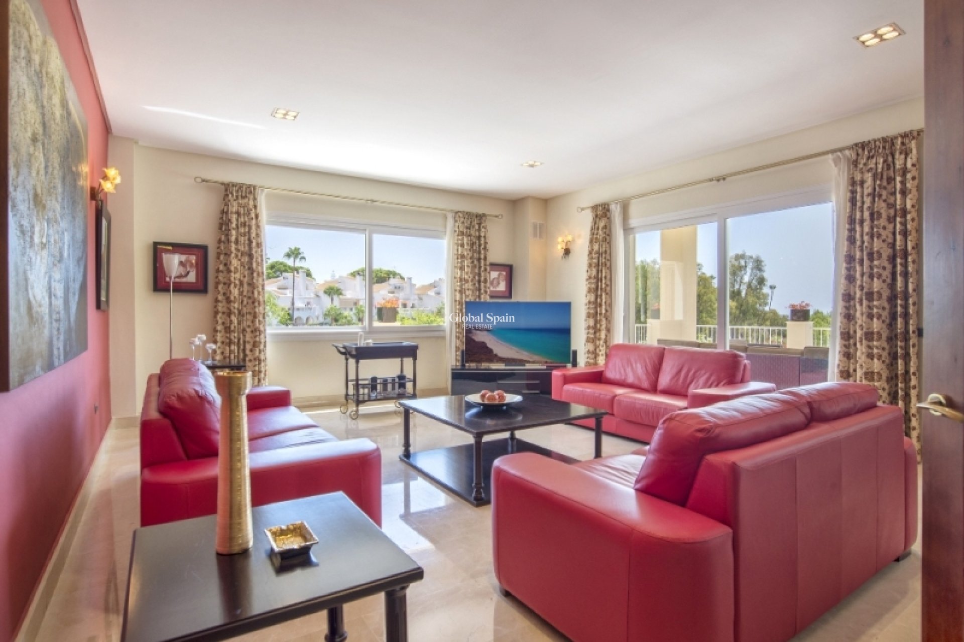 Wiederverkauf - Villa -
Calahonda - Mijas