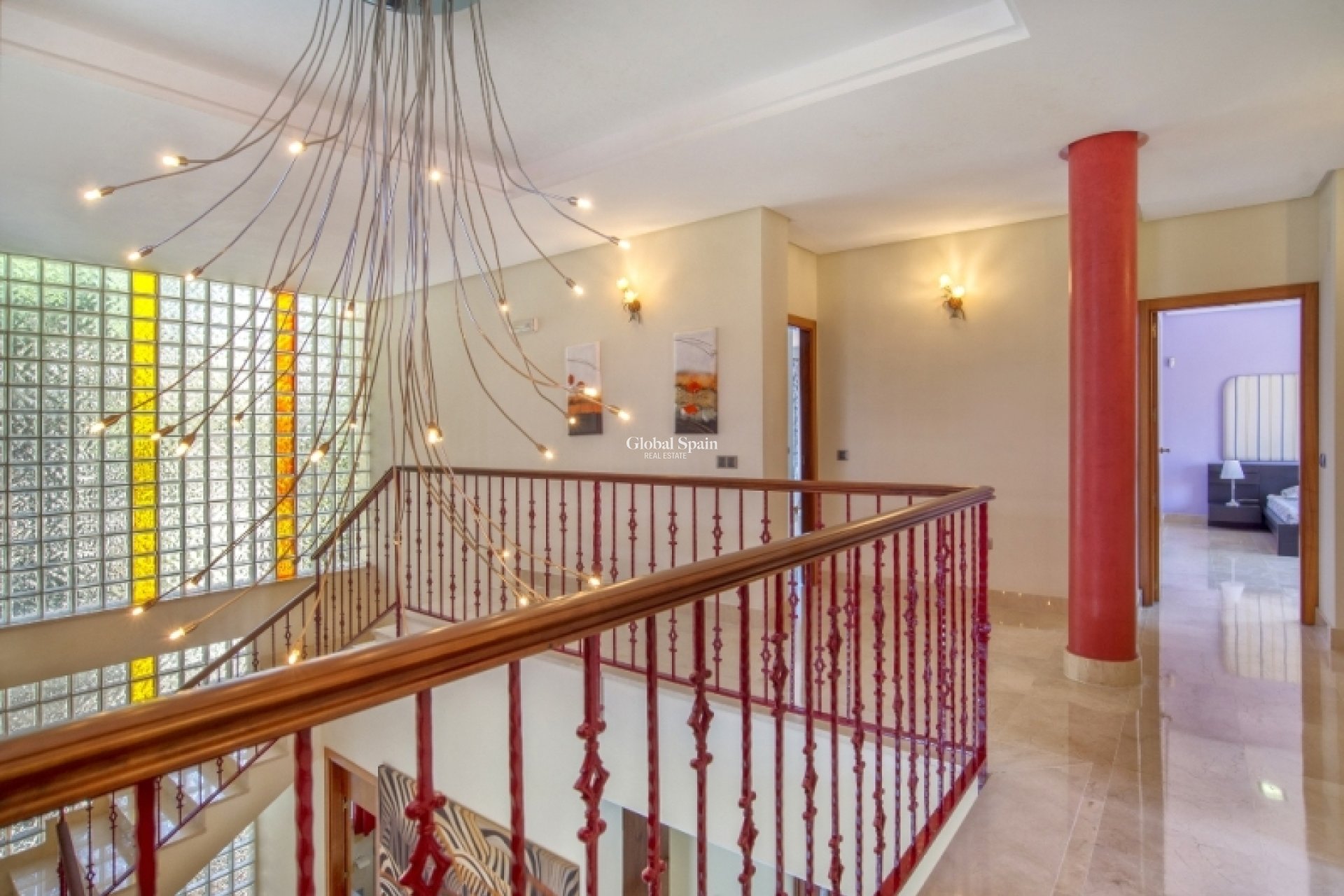 Wiederverkauf - Villa -
Calahonda - Mijas