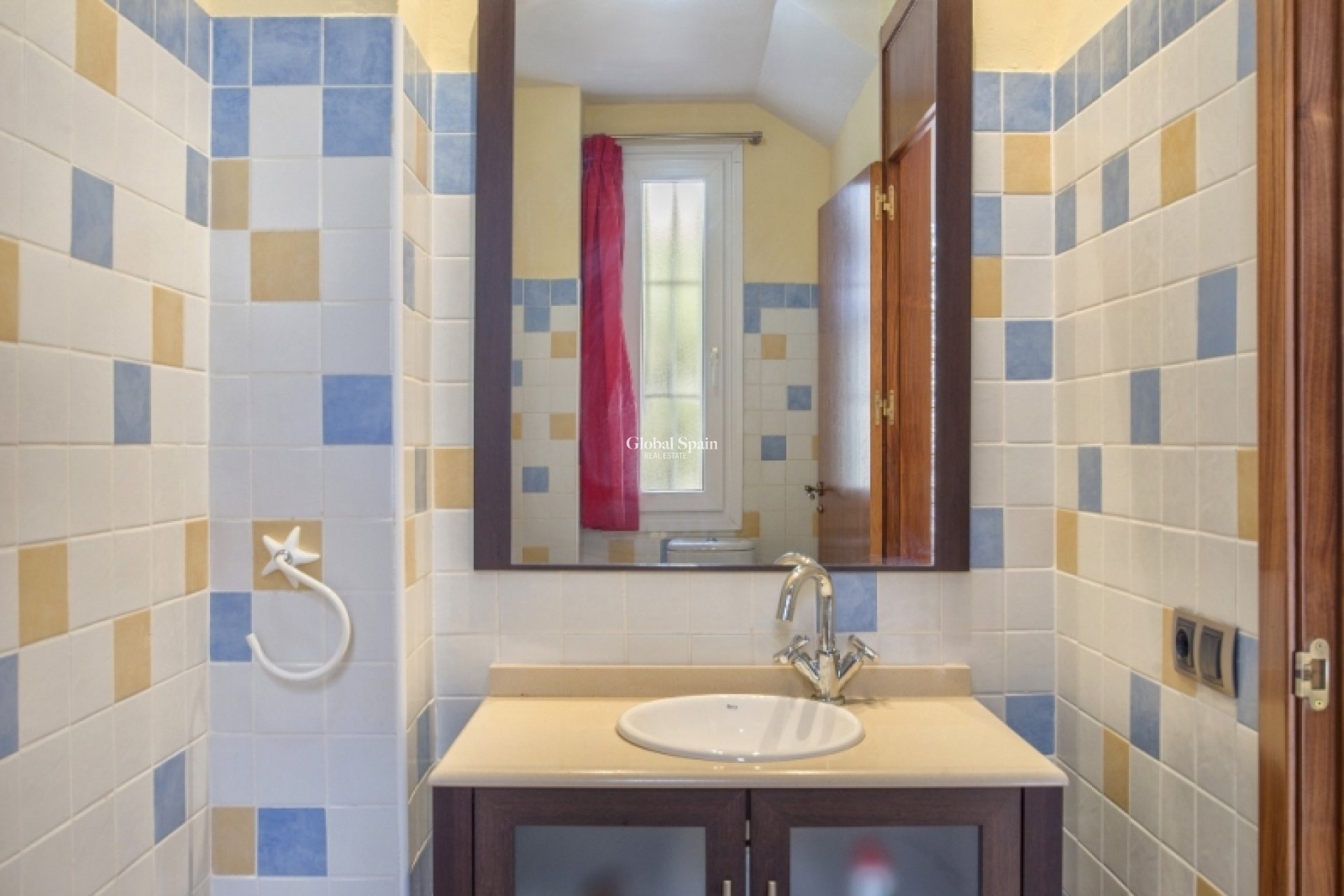 Wiederverkauf - Villa -
Calahonda - Mijas