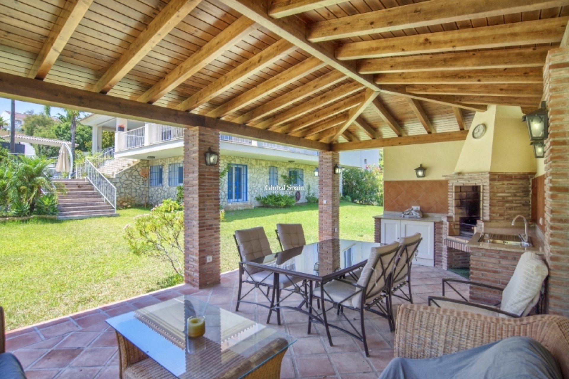 Wiederverkauf - Villa -
Calahonda - Mijas