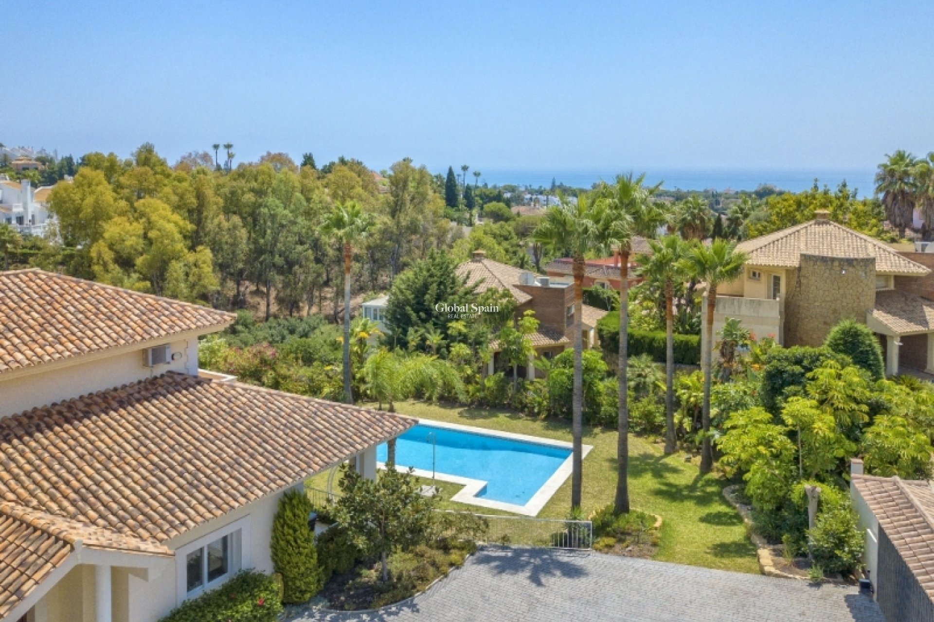 Wiederverkauf - Villa -
Calahonda - Mijas