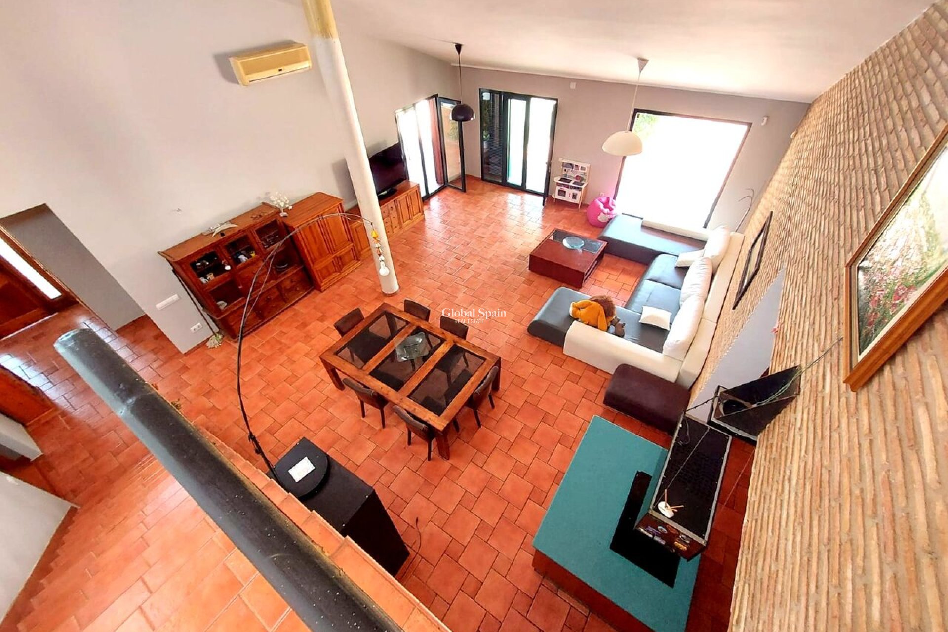 Wiederverkauf - VILLA -
CALASPARRA - Inland