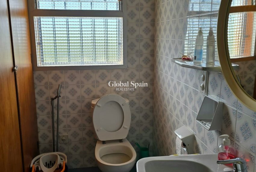 Wiederverkauf - VILLA -
CALLOSA D'EN SARRIÀ - Callosa De Ensarrià